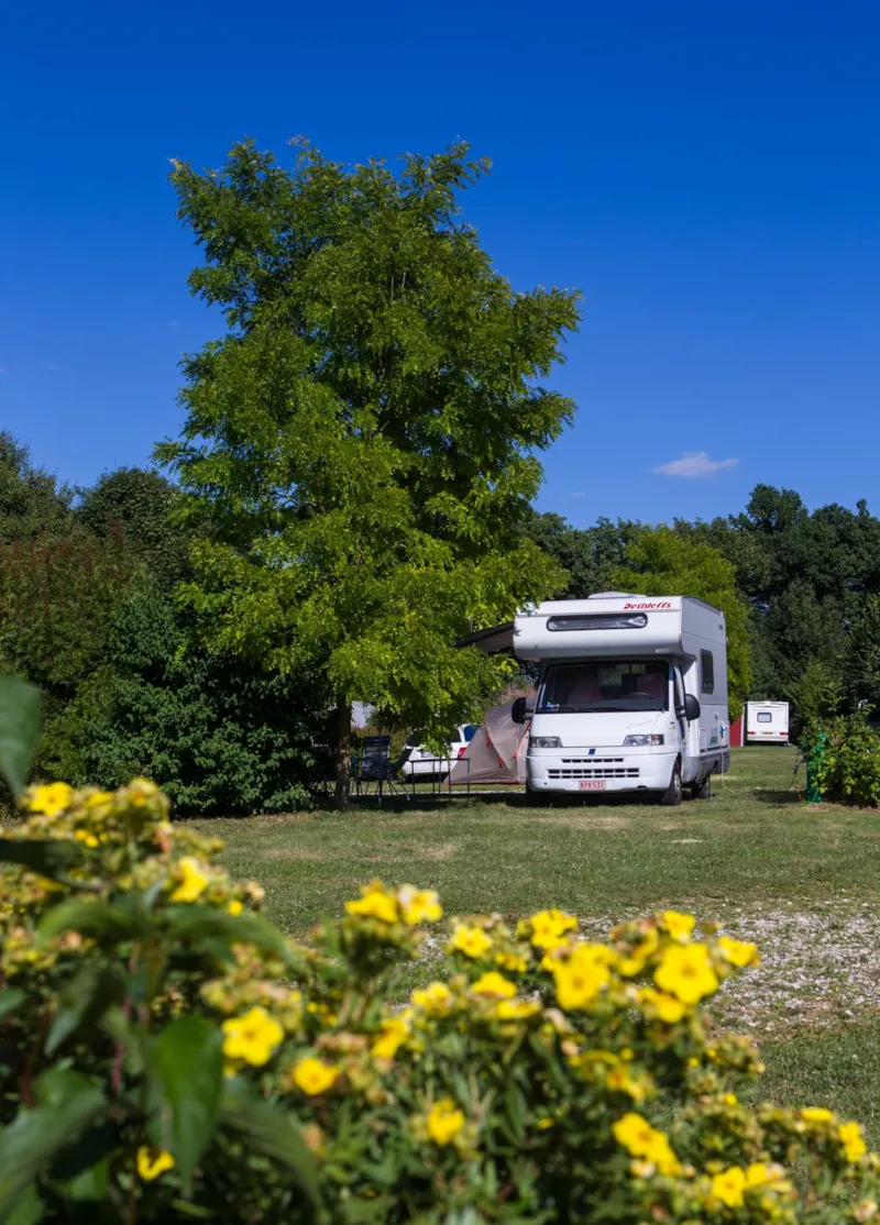 Nuit De Passage (Incl. Électricité) Pour Camping-Car