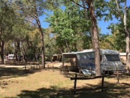 Parcela - Place For Tent Trailer, Bus, Camping Car - Camping Village Rocchette