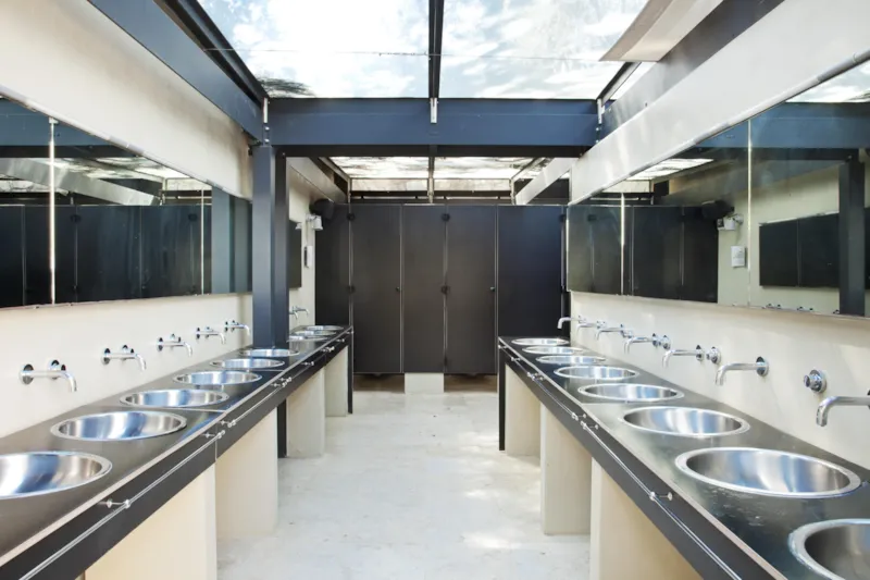 Emplacement Comfort Pour Caravane, Camping Car