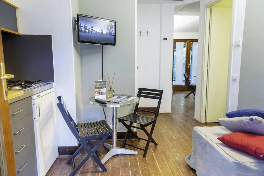 Bungalow C Superior (4 Adults+2 Children Up To 10)