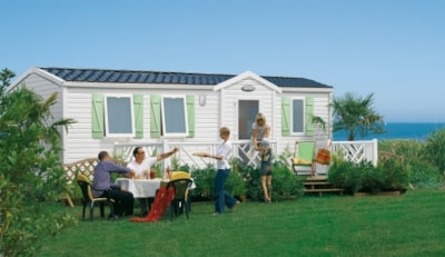 Mobile home Super Titania 35m² / 3 bedrooms - Half-covered terrace