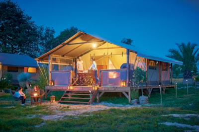 Kenya Lodge 34m² 2 bedrooms - sheltered terrace