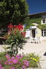 Foto #23 van Flower Camping La Chataigneraie