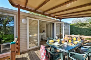 Locatif - Mobil home Confort  29 m²  (2 chambres) +  terrasse couverte + TV - Flower Camping La Chataigneraie