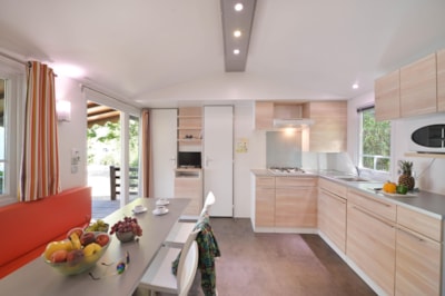 Mobile home Confort 31m² (3 bedrooms) +  covered terrace + TV