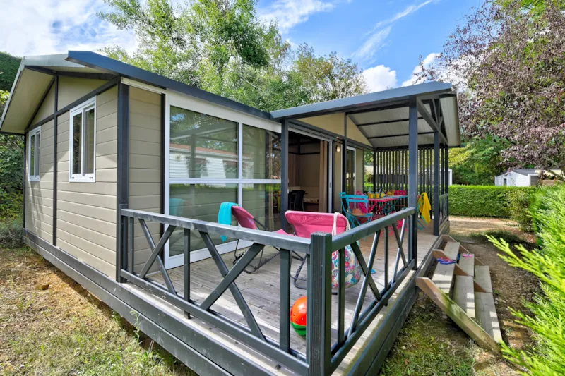 Chalet Confort 35M² (3 Chambres) + Terrasse Couverte + Tv