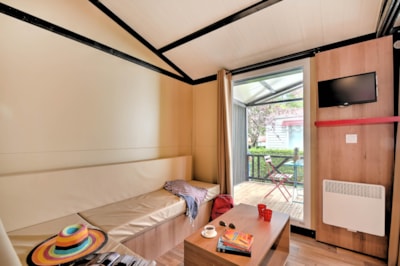 Chalet Confort 35m² (3 bedrooms) +  covered terrace + TV