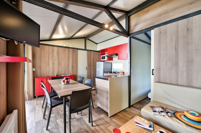 Chalet Confort 35M² (3 Chambres) + Terrasse Couverte + Tv