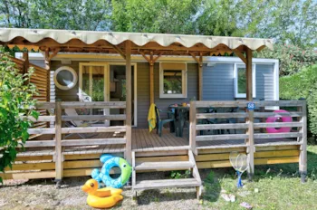 Mietunterkunft - Mobilheim Premium 31M² (3 Zimmer) + Überdachte Terrasse + Spüllmachine + Tv + Klimaanlage - Flower Camping La Chataigneraie