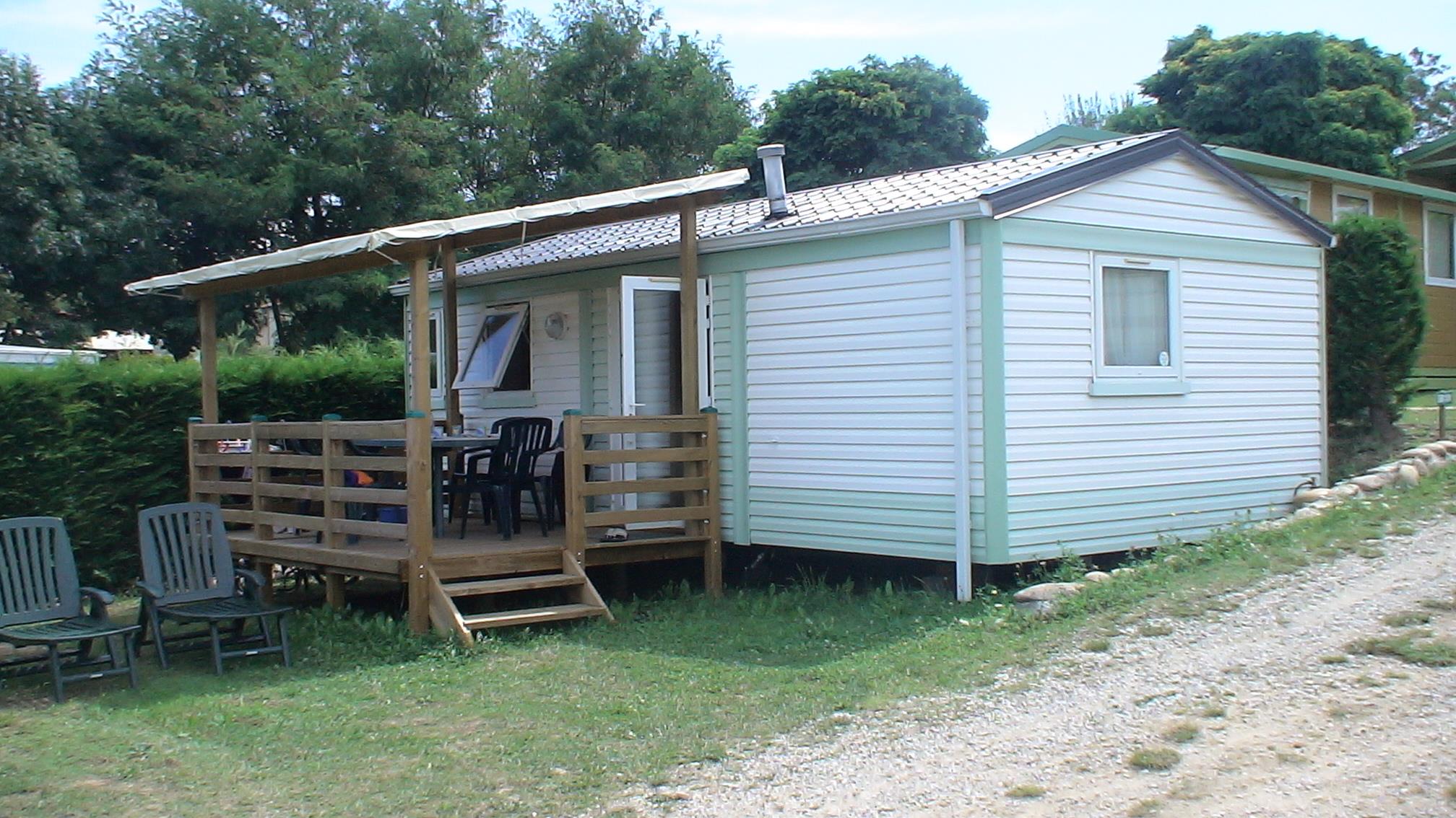 Accommodation - Mobile Home Standard 27M²  (2 Bedrooms)  + Covered Terrace - Flower Camping La Chataigneraie