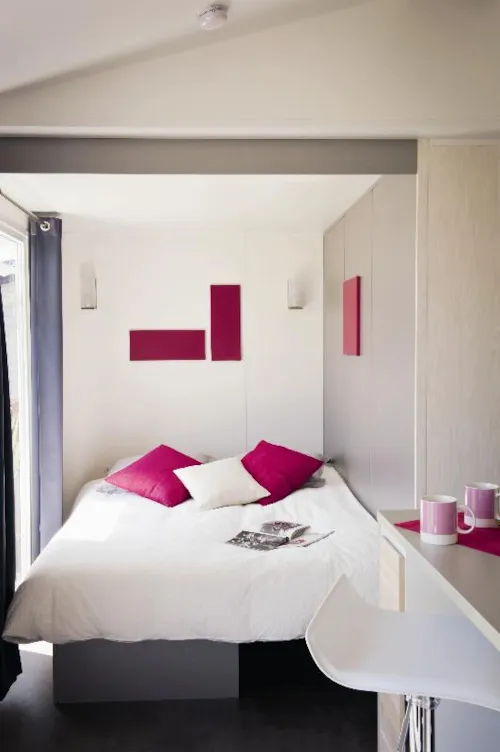 Location - Mobile-Home Tribu Confort 60M² - 5 Chambres - 2 Sdb + Terrasse Couverte Xxl + Tv - - image n°7 - Flower Camping La Chataigneraie