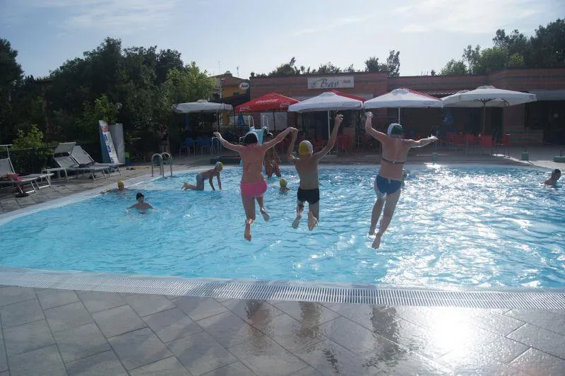 Torre Pendente Camping Village