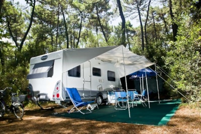Basic Pitch Seaside B1 (for caravan, camper or tent trailer) — 5
