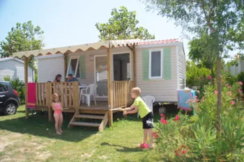Mietunterkunft - Mobilheim Fruité 2 Zimmer /Überdachte Terrasse / Tv / Spüllmachine / Klimaanlage / Nespresso - Camping Le Soleil Fruité