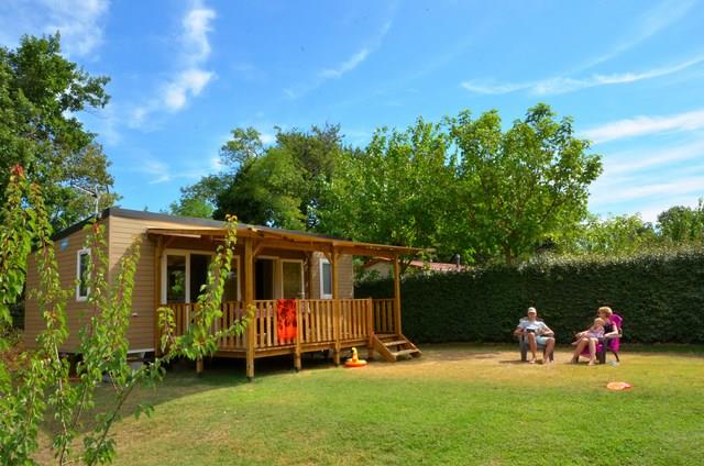 Location - Mobil Home Kiwi 2 Chambres / Terrasse Bois Couverte / Tv / Lv / Clim Réversible / Nespresso - Camping Le Soleil Fruité