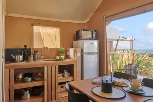 Accommodation - Lodge  Tent / 3 Bedrooms / Covered Terrace - image n°3 - Camping Le Soleil Fruité