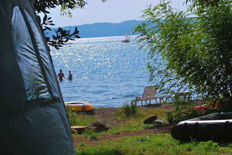 Pitch View Blue Lake View - Caravan