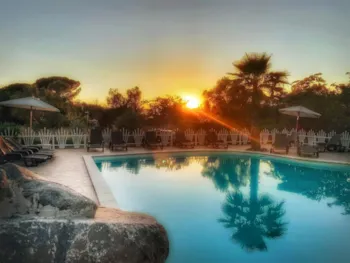 INTERNATIONAL GLAMPING LAGO DI BRACCIANO - Ucamping