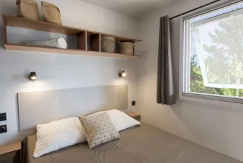 Mietunterkunft - Mobilheim Blue - INTERNATIONAL GLAMPING LAGO DI BRACCIANO