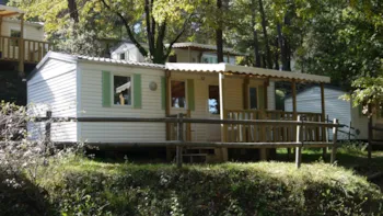 Mietunterkunft - Familial - 3 Zimmer - 32M² - Revamped In 2020 -  Mit Sanitäranlagen + Terrasse (9) - Camping Paradis Le Ruou