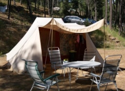Pitch - Pitch Privilège >100 M² With Electricity - Camping Paradis Le Ruou