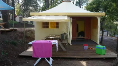 Campeur - 2 Camere - 20.3M² - Revamped In 2015 - Senza Sanitari - Con Terrazza (12)