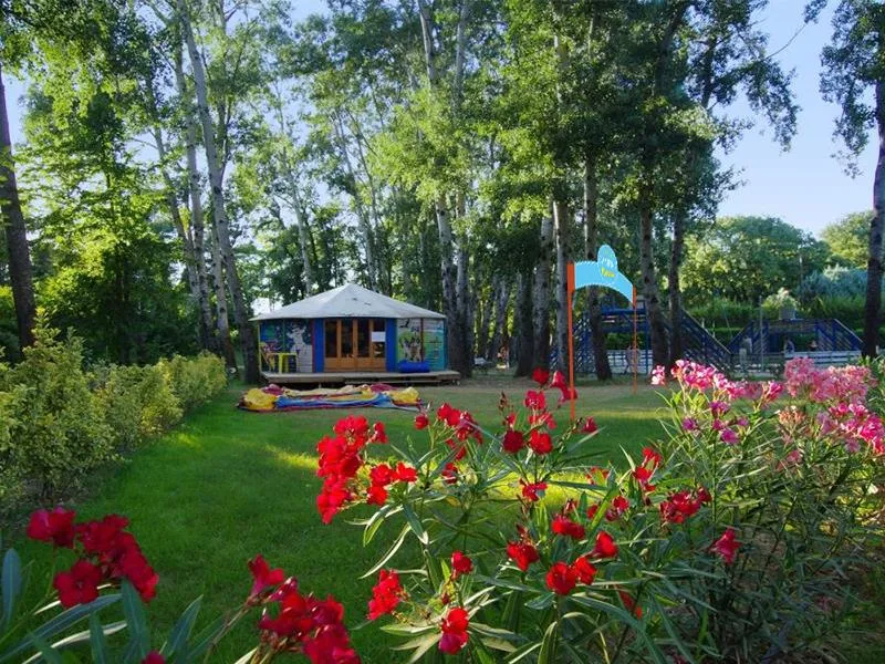 Camping Paradis Le Ruou