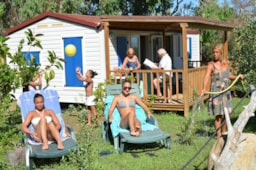 Accommodation - Mobilhome Deluxe Superior - Veranda - Air Conditioning And Digital Tv + Sat - Camping Village La Foce