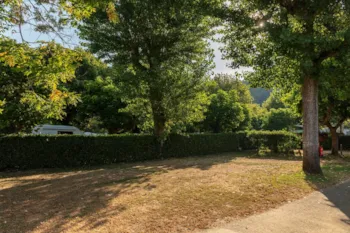 Stellplatz - Stellplatz Cosy | Zelt Und Fahrzeug +7 M | >120 M² | Strom Und Wasser - Homair - Domaine de Soleil Plage