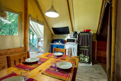 Tent Lodge Amazone 22m² on piles - without toilet blocks