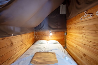 Tent Lodge Amazone 22m² on piles - without toilet blocks