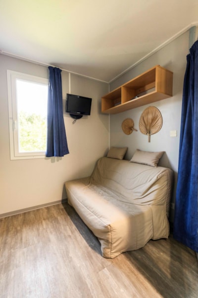Chalet 32m² / 2 bedrooms + covered ter (TV + WLAN) adapted for people with reduced mobility