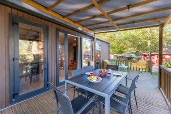 Mietunterkunft - Cottage Premium (2 Zimmer / 2 Badezimmer) - Camping Sunêlia Col d'Ibardin