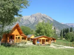 Location - Chalet Grand Confort 2 Chambres - Camping LES CARIAMAS