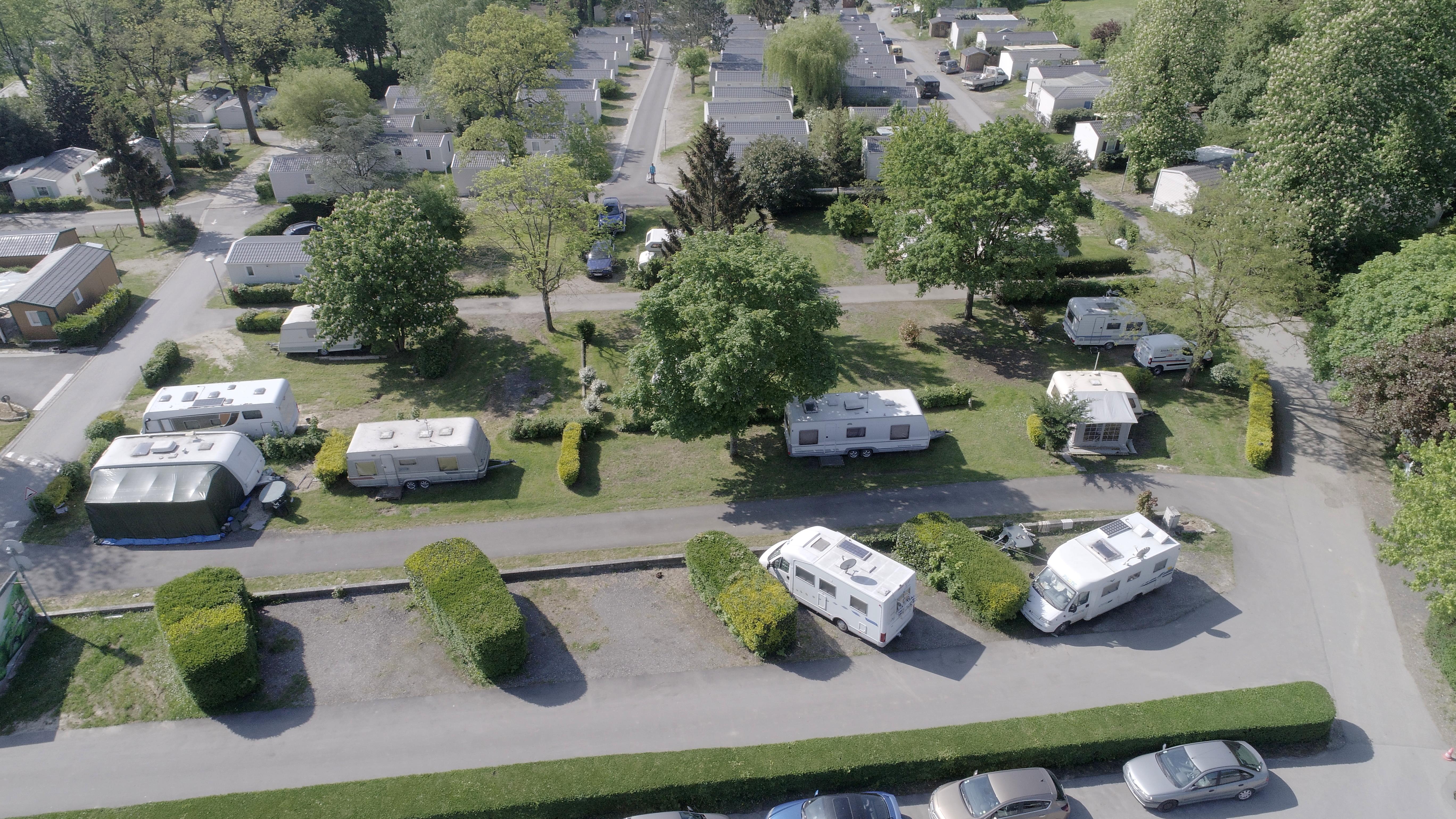 Emplacement - Emplacement Caravane, Camping-Car Et Tente - Camping Club Le Parc de Paris