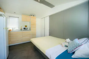 Mietunterkunft - Mobilheim Classic Plus 2 Zimmer - X6p2 - Camping Marvilla Parks - Le Parc des Roches