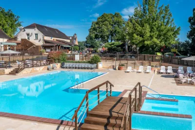 ROMANEE Grottes de Roffy - Camping Direct