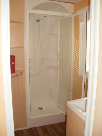 Mobile home Confort 26m² (2 bedrooms) + sheltered terrace 10m²