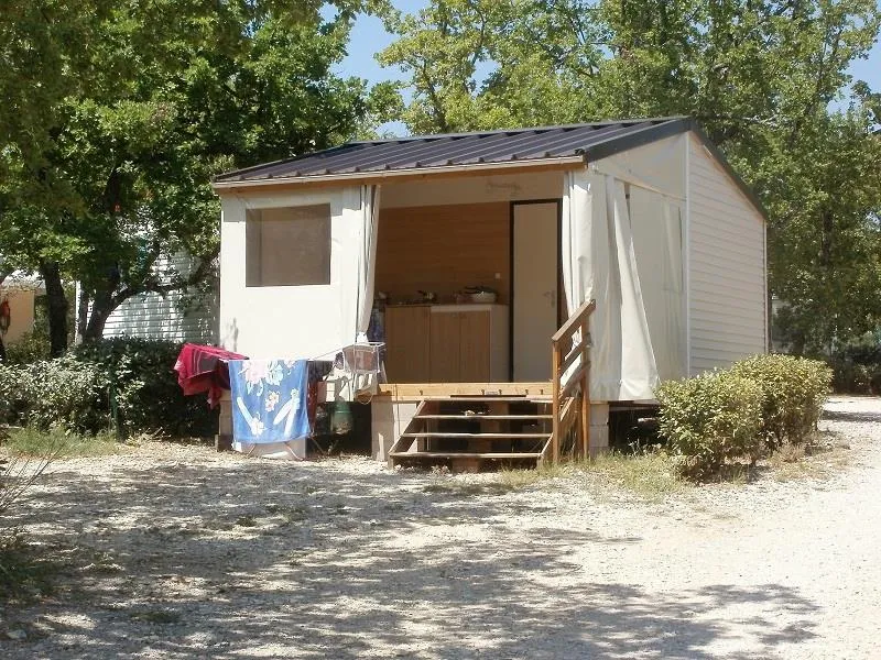 Rapid'home Standard 20 M² (2 Chambres, 4 Adultes Max + 1 Petit Enfant) Avec Sanitaires