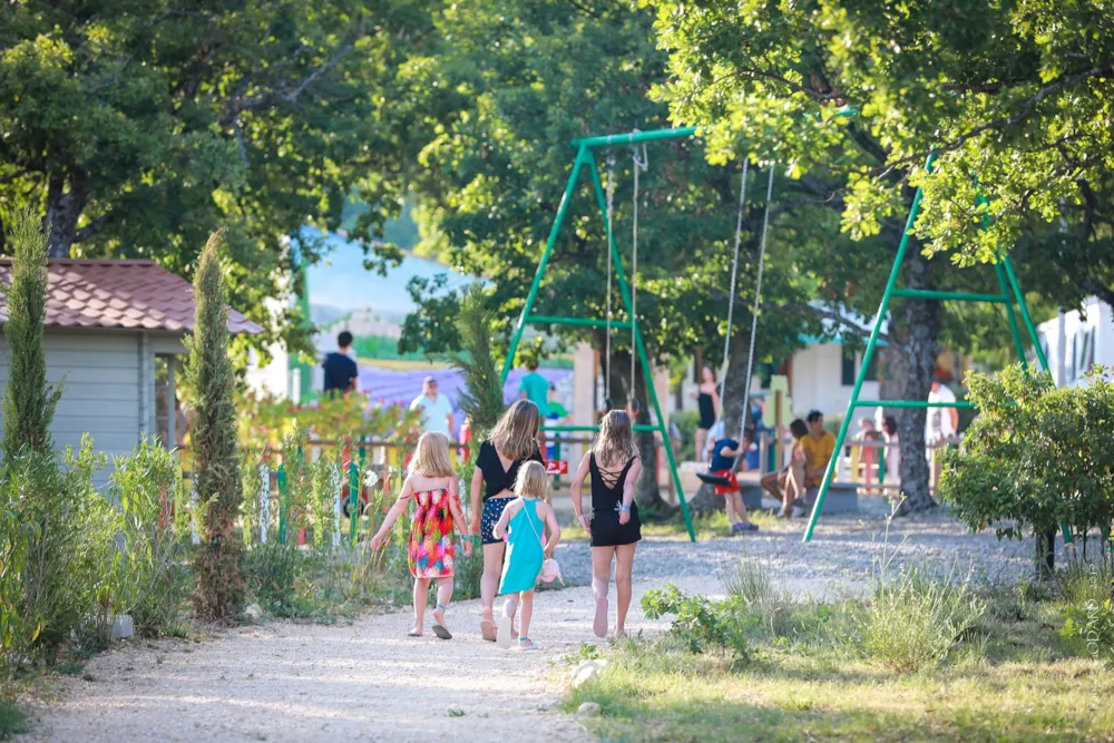 Flower Camping l'Epi Bleu - image n°21 - UniversalBooking