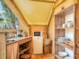 Mietunterkunft - Ausgestattetes Zelt Junior Standard 17M² (2 Zimmer) Ohne Sanitäranlagen - Flower Camping l'Epi Bleu