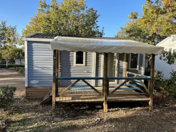 Mietunterkunft - Mobilheim Confort 24M² (2 Zimmer) + Überdachte Terrasse - Flower Camping l'Epi Bleu