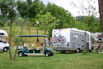 Large Pitch for Camping-car (2 persons included) — 3