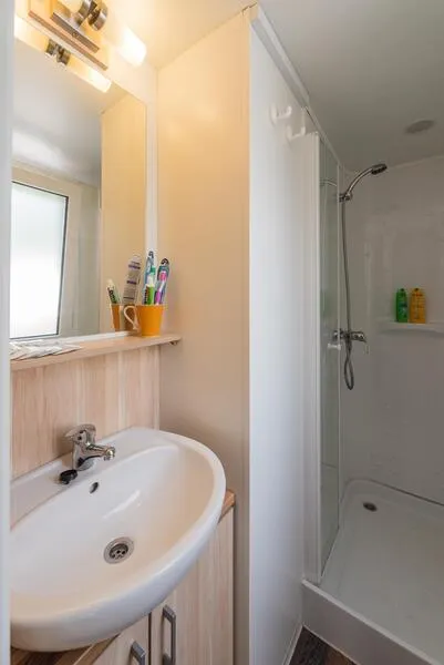 Mobile Home Max 6 Pax.