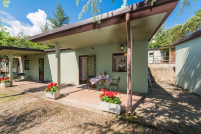 Bungalow max 2 pax — 5
