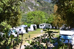Stellplatz - Zeltplatz Caravan (Max 7.00X6.00M) - Villaggio Camping Valdeiva