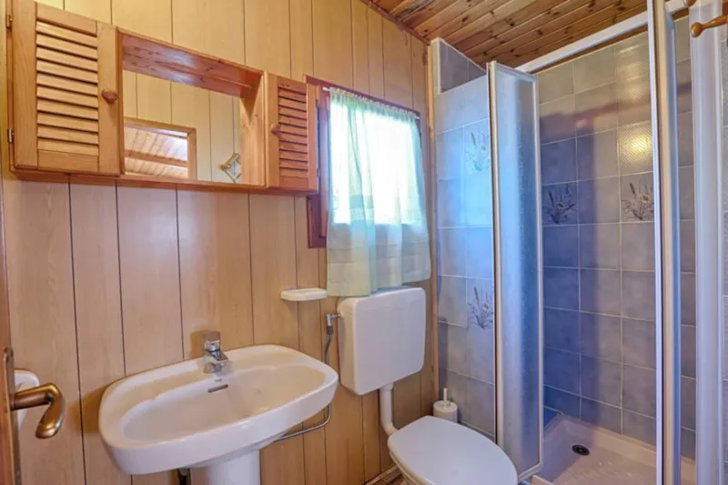 Chalet Avec Deux Chambres Communicantes