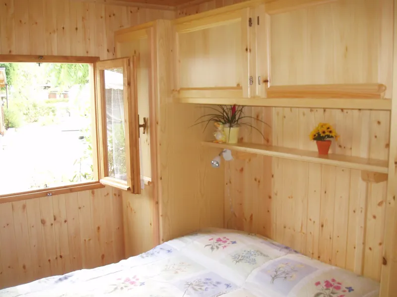 Chalet Avec Deux Chambres Doubles Séparées Besafe