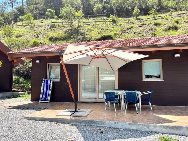 Bungalow 5 Pax Avec 2 Chambres Et Climatisation Besafe