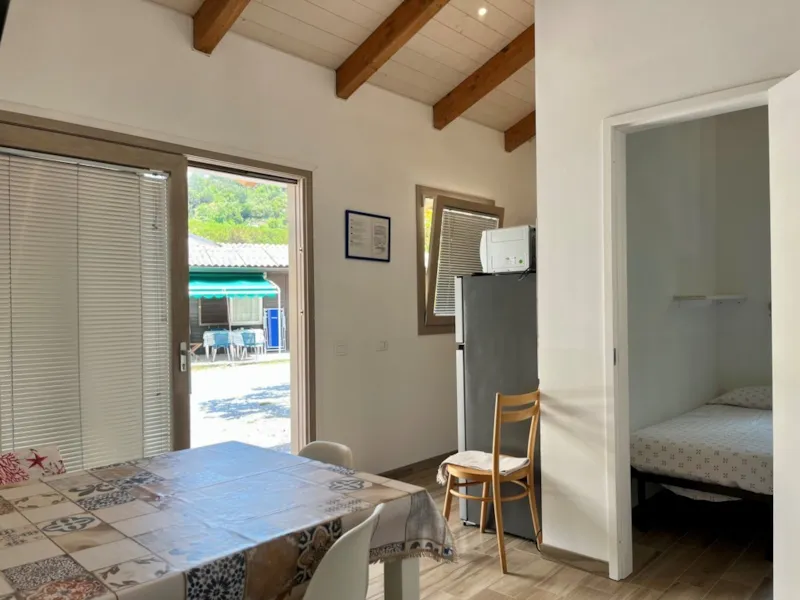 Bungalow 5 Pax Avec 2 Chambres Et Climatisation Besafe